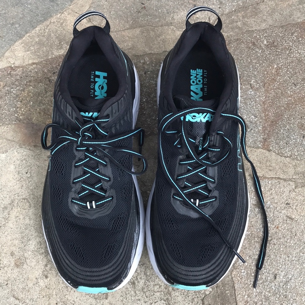 Hoka Bondi 6 women’s athletic shoes